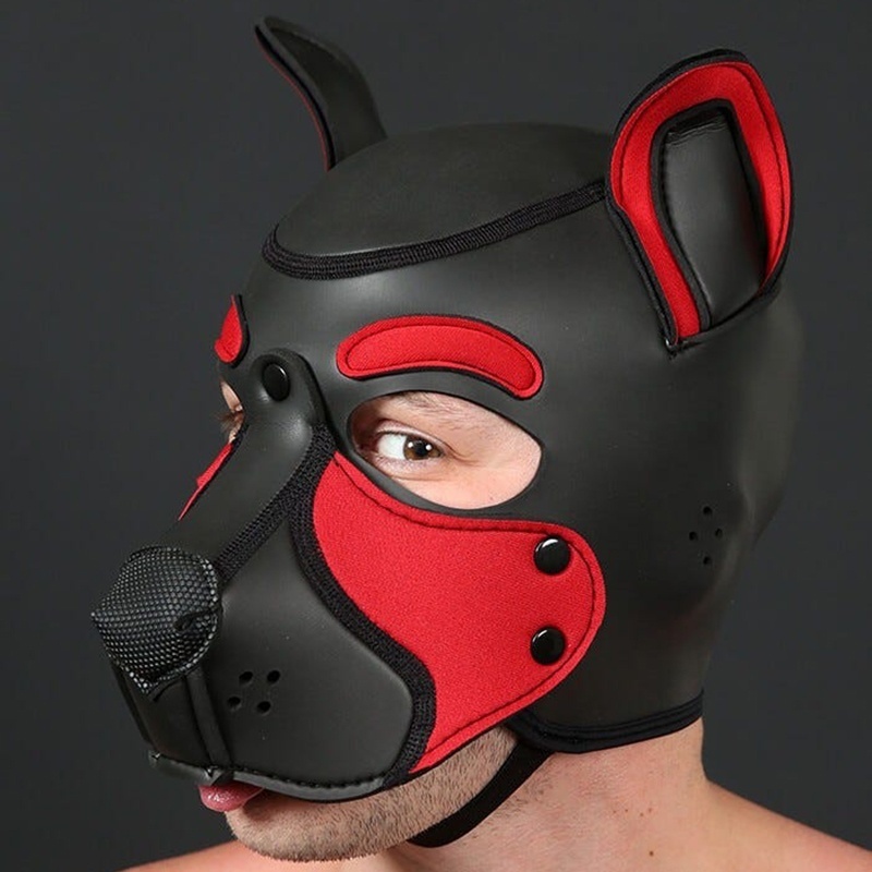 Neo Frisky Puppy Hood Rouge Sur Dark Ink