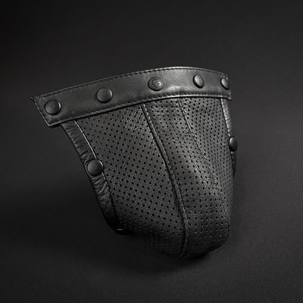 Perforated leather pouch 26216