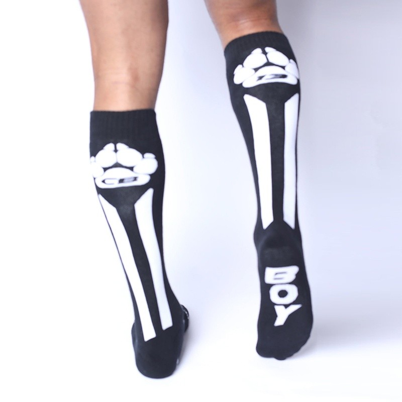 Muzzle up knee high socks